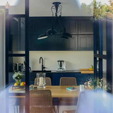 With 2 Bedrooms 度假居 *