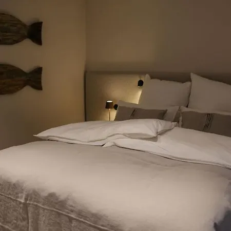 With 2 Bedrooms 度假居 *